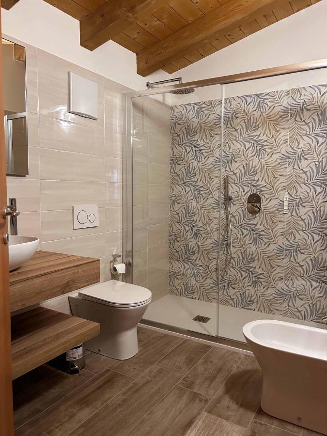 La Volpe Rossa Rooms And Apartments 산펠리체델바나코 외부 사진