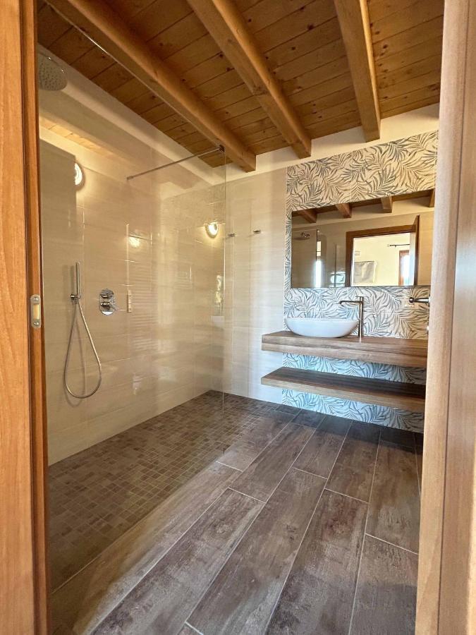 La Volpe Rossa Rooms And Apartments 산펠리체델바나코 외부 사진
