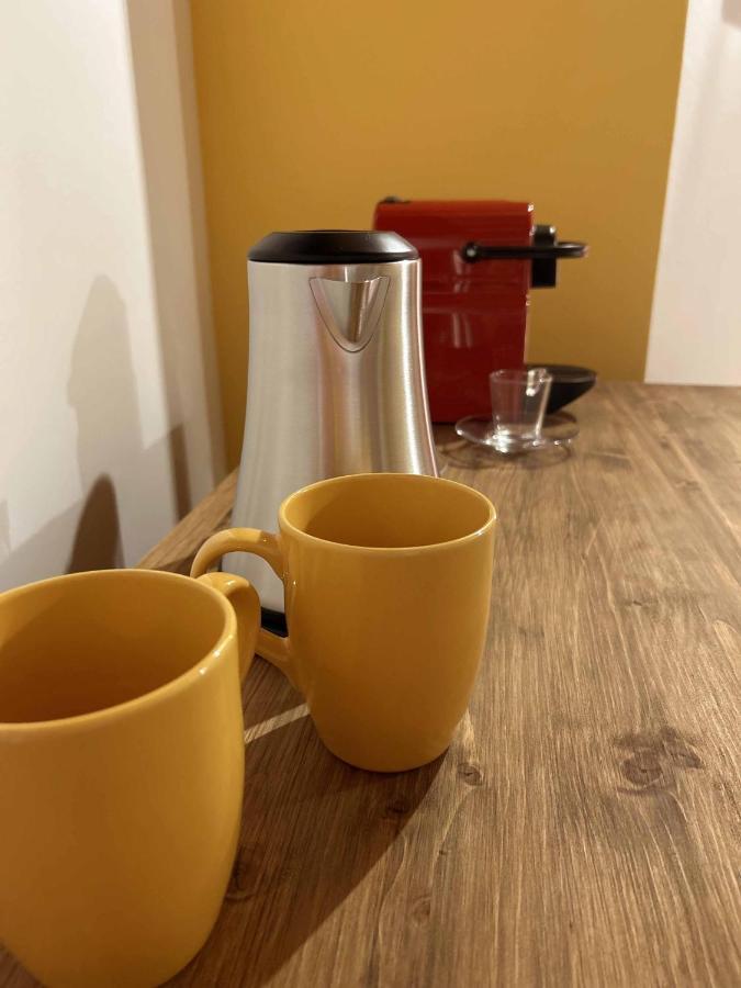 La Volpe Rossa Rooms And Apartments 산펠리체델바나코 외부 사진